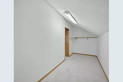 2032 Fox Valley Drive SW, Rochester, MN 55902 - Photo 29