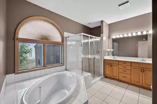 2032 Fox Valley Dr SW, Rochester, MN 55902 - Photo 19