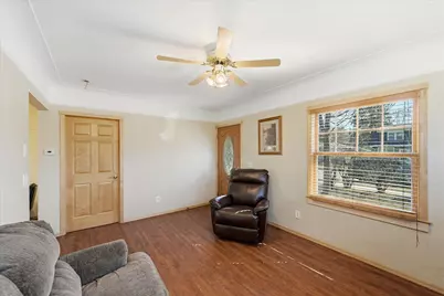 3901 Quail Avenue N, Robbinsdale, MN 55422 - Photo 9