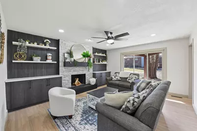 3233 Churchill Court, Woodbury, MN 55125 - Photo 3