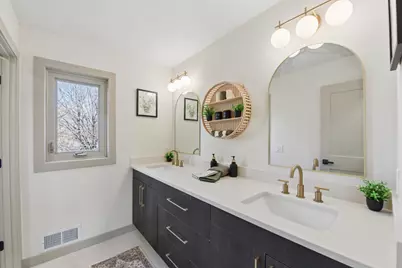 3233 Churchill Court, Woodbury, MN 55125 - Photo 25