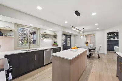 3233 Churchill Court, Woodbury, MN 55125 - Photo 9