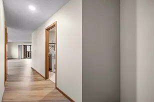 4870 Babcock Trail, Inver Grove Heights, MN 55077 - Photo 9