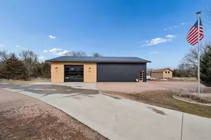 9859 80th Ave SE, Clear Lake, MN 55319 - Photo 5