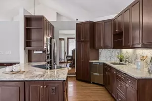 9440 Abigail Ct, Inver Grove Heights, MN 55077 - Photo 5