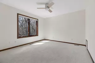 9440 Abigail Ct, Inver Grove Heights, MN 55077 - Photo 19