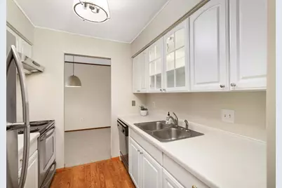 2210 Midland Grove Road #306, Roseville, MN 55113 - Photo 15