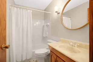 2210 Midland Grove Rd, Roseville, MN 55113 - Photo 21