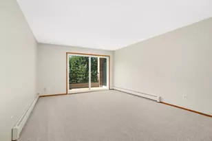 2210 Midland Grove Rd, Roseville, MN 55113 - Photo 5