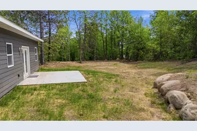 912 Carter Circle, Eveleth, MN 55734 - Photo 3
