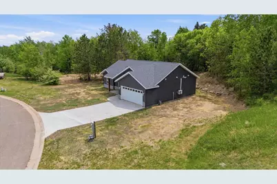 912 Carter Circle, Eveleth, MN 55734 - Photo 7
