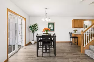 1651 Riverwood Dr, Burnsville, MN 55337 - Photo 7