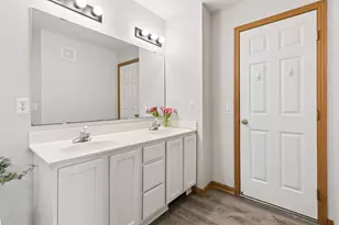 1651 Riverwood Dr, Burnsville, MN 55337 - Photo 21