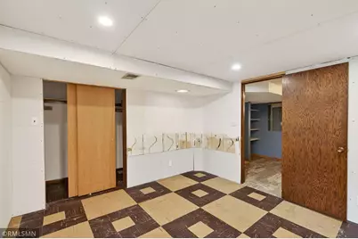 1370 Barclay Street, Saint Paul, MN 55106 - Photo 35