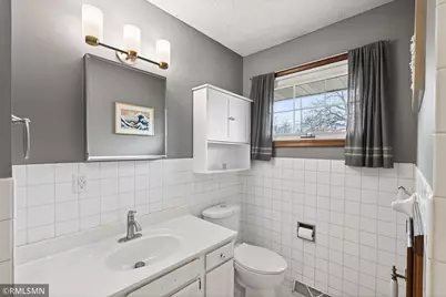 1370 Barclay Street, Saint Paul, MN 55106 - Photo 25