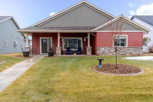 1922 Sandstone Loop S, Sartell, MN 56377 - Photo 1