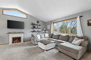 12748 Walter Dr, Rogers, MN 55374 - Photo 3