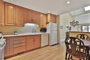 6861 W 82nd St, Bloomington, MN 55438 - Photo 3