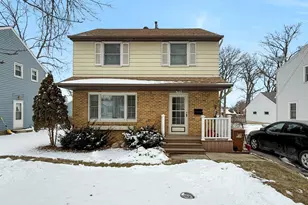 1913 6th Ave NE, Austin, MN 55912 - Photo 1