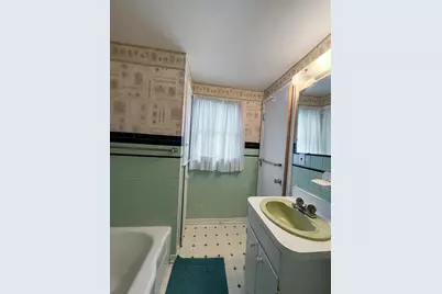 1913 6th Avenue NE, Austin, MN 55912 - Photo 15