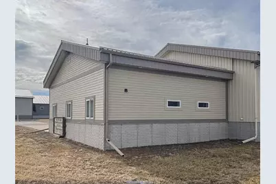 1020 S Victory Drive #A, Mankato, MN 56001 - Photo 3