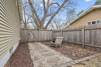 16100 Temple Drive, Minnetonka, MN 55345 - Photo 29