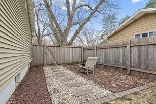 16100 Temple Dr, Minnetonka, MN 55345 - Photo 29