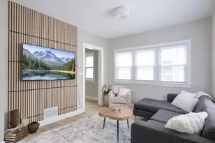 2011 2nd Ave N, Minneapolis, MN 55405 - Photo 21