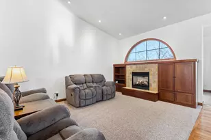 19822 Dawson Ln, Farmington, MN 55024 - Photo 9