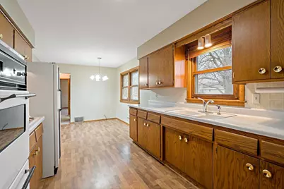 3231 Zane Avenue N, Crystal, MN 55422 - Photo 11