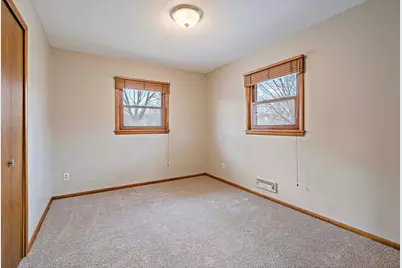 3231 Zane Avenue N, Crystal, MN 55422 - Photo 15