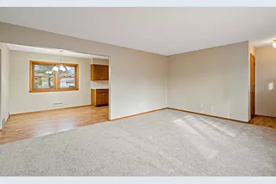 3231 Zane Avenue N, Crystal, MN 55422 - Photo 5