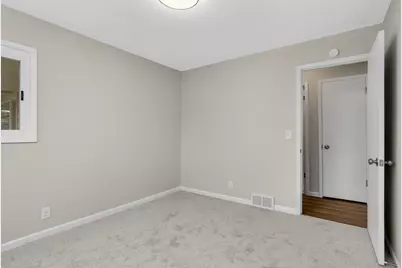 4617 Maryland Avenue N, Crystal, MN 55428 - Photo 21