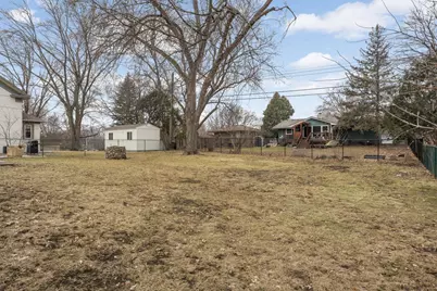 4617 Maryland Avenue N, Crystal, MN 55428 - Photo 31