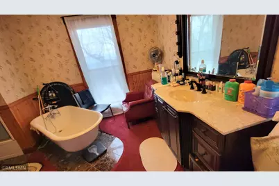 884 Mound Street, Saint Paul, MN 55106 - Photo 13