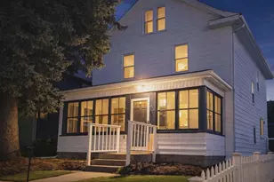 923 Penn Ave N, Minneapolis, MN 55411 - Photo 1