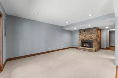 9708 Mill Creek Drive, Eden Prairie, MN 55347 - Photo 39