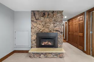 9708 Mill Creek Dr, Eden Prairie, MN 55347 - Photo 37