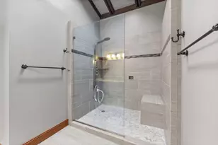 9708 Mill Creek Dr, Eden Prairie, MN 55347 - Photo 19