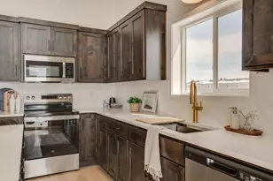 2529 36th Ave S, Moorhead, MN 56560 - Photo 27