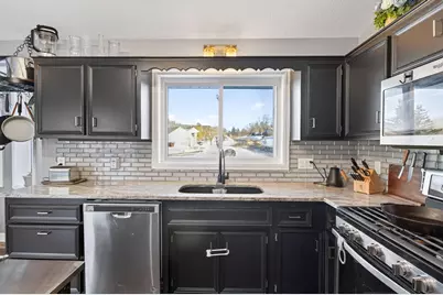 7919 Blackstone Avenue, Inver Grove Heights, MN 55076 - Photo 11