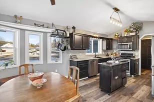 7919 Blackstone Ave, Inver Grove Heights, MN 55076 - Photo 17