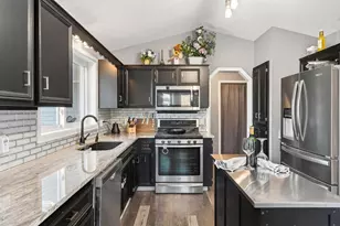 7919 Blackstone Ave, Inver Grove Heights, MN 55076 - Photo 13