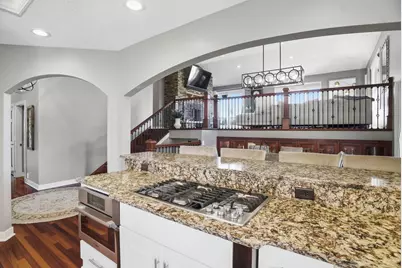 8730 Hillswick Trail, Brooklyn Park, MN 55443 - Photo 9