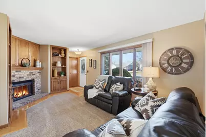 1680 129th Circle NW, Coon Rapids, MN 55448 - Photo 3