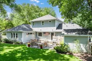 15 Maple Hill Rd, Hopkins, MN 55343 - Photo 3