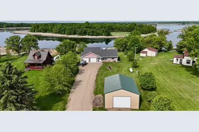 32406 Starland Shore Drive, Dent, MN 56528 - Photo 3