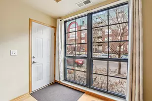 825 Berry St, Saint Paul, MN 55114 - Photo 11