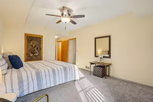 825 Berry St, Saint Paul, MN 55114 - Photo 19