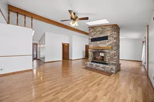 1122 S Andrew Dr NE, New London, MN 56273 - Photo 25